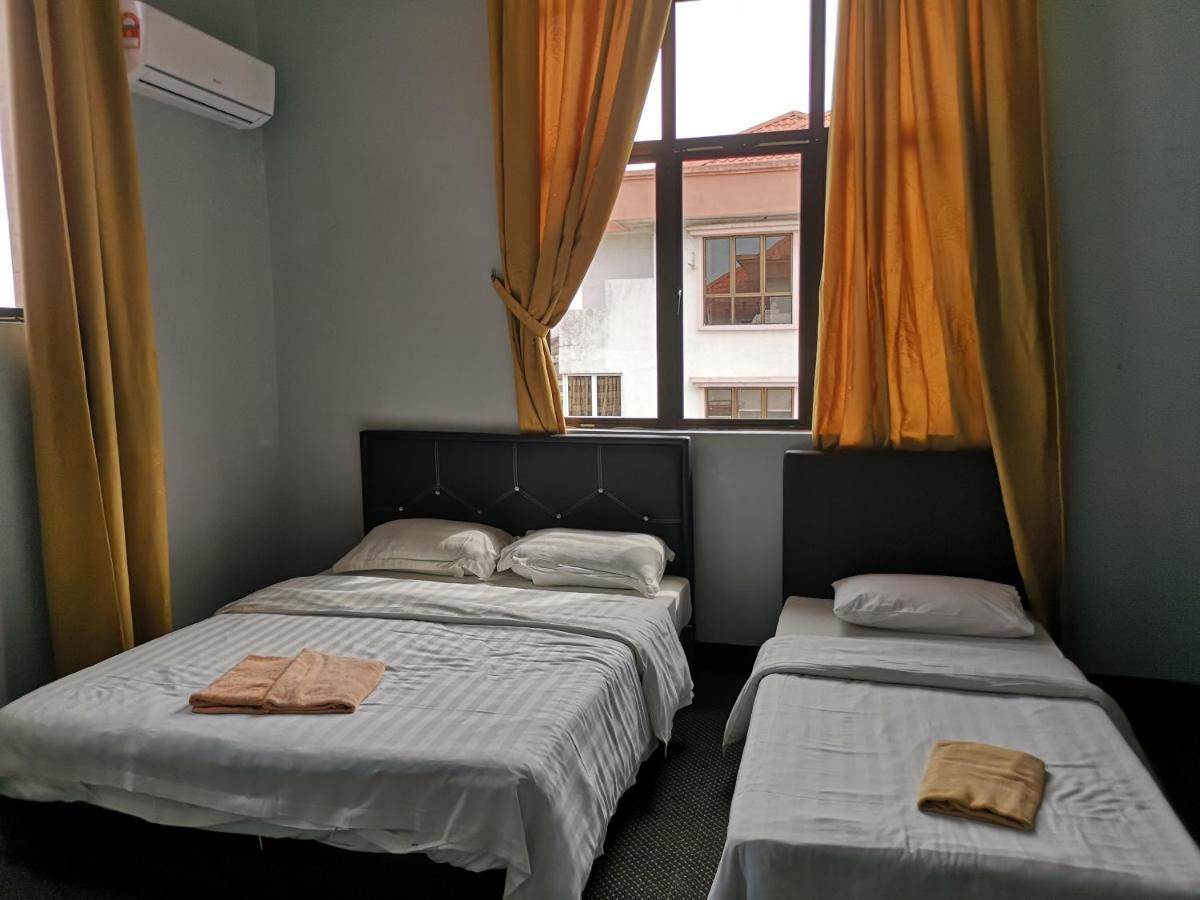 Homestay Marina Court Kota Kinabalu Bagian luar foto