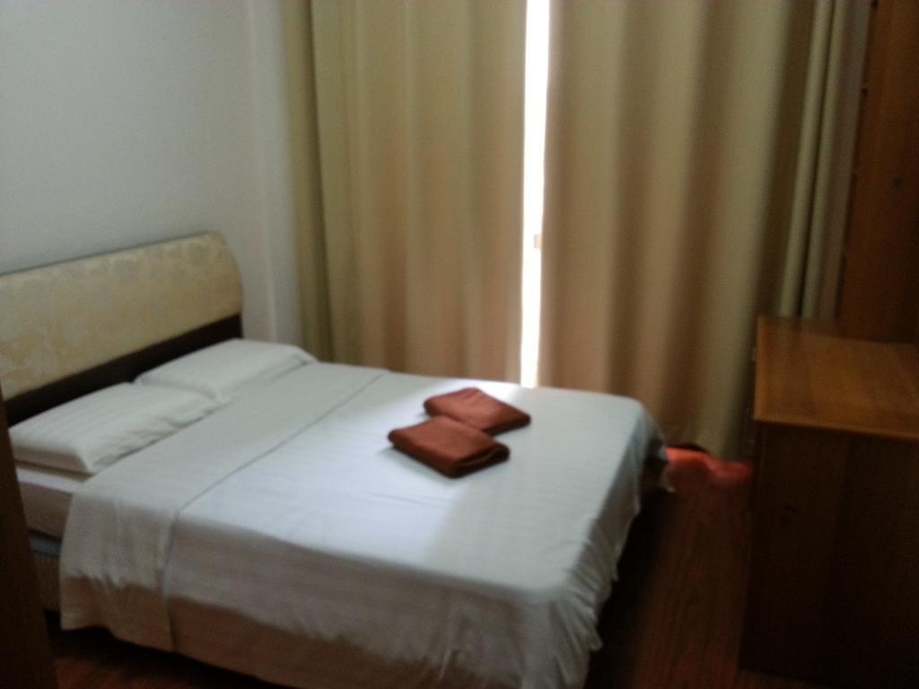 Homestay Marina Court Kota Kinabalu Bagian luar foto