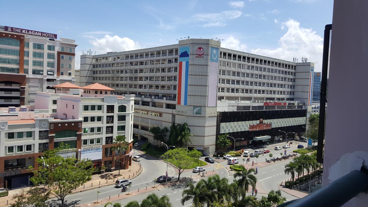 Homestay Marina Court Kota Kinabalu Bagian luar foto