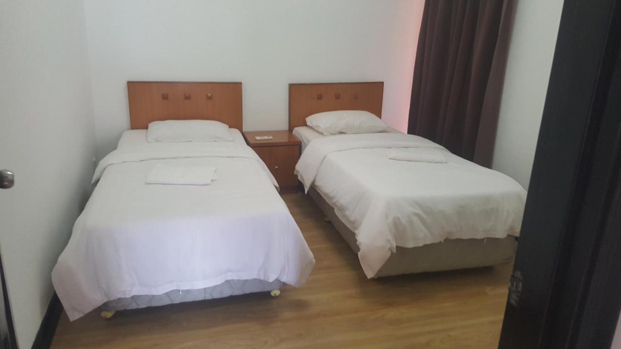 Homestay Marina Court Kota Kinabalu Bagian luar foto